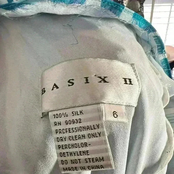 BasiX II vintage silk beaded gown - Picture 4 of 4